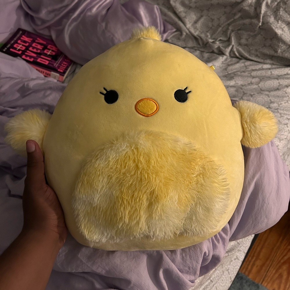 Squishmallows Aimee the Chick 12” Fuzzy Belly